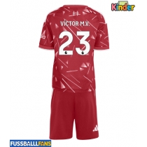 Liverpool Victor Munoz #23 Heimtrikotsatz Kinder 2026-27 Kurzarm (+ Kurze Hosen)